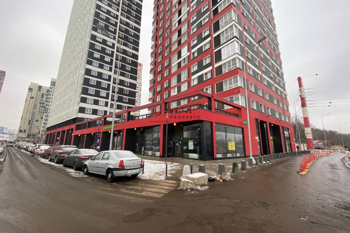 Продажа торгового помещения в сетевыми арендаторами