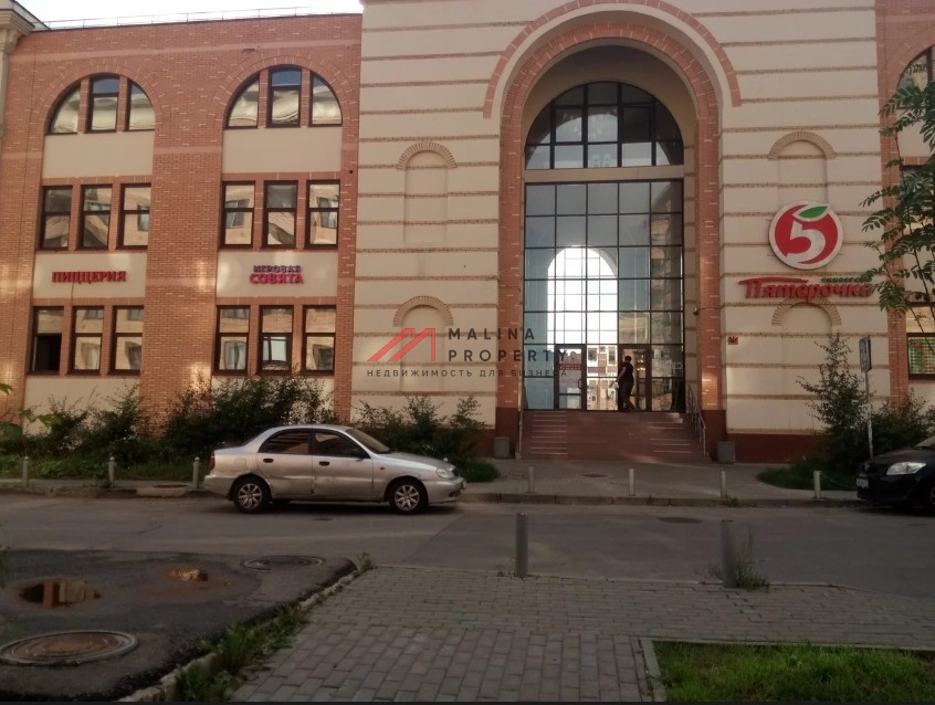 Продажа торгового здания с арендаторами