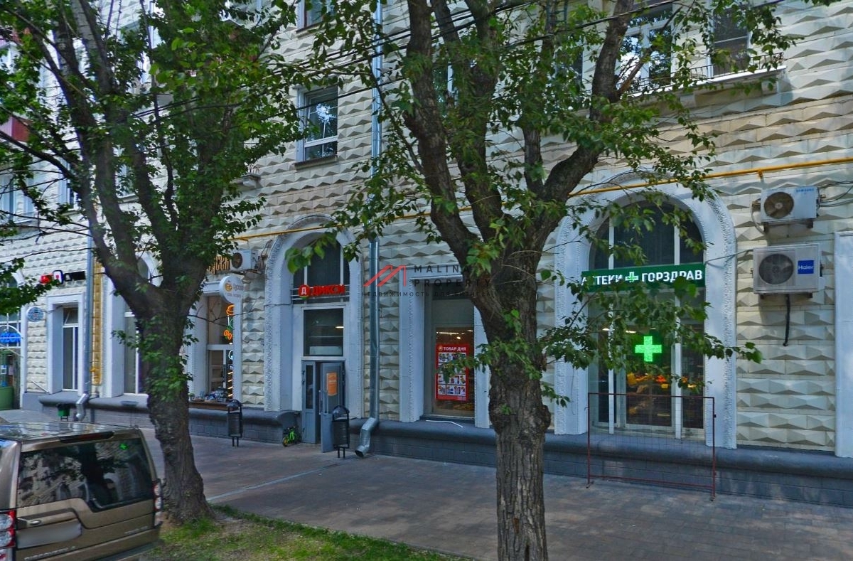 Продажа помещения с арендаторами в районе м. Сокол