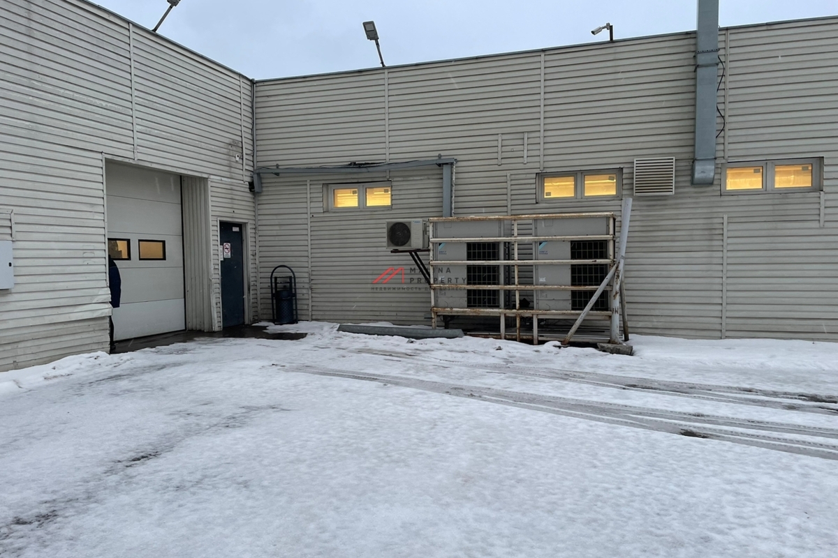 Продажа торгового здания с супермаркетом ДА