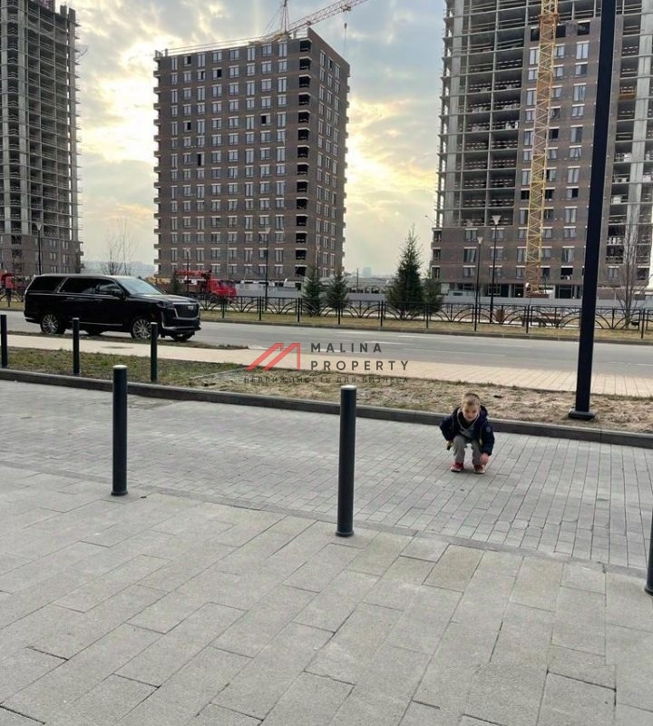 Аренда торгового помещения на первой линии 