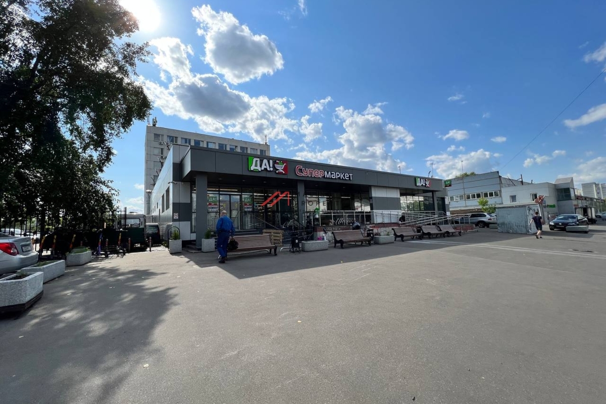 Продажа торгового здания с супермаркетом ДА