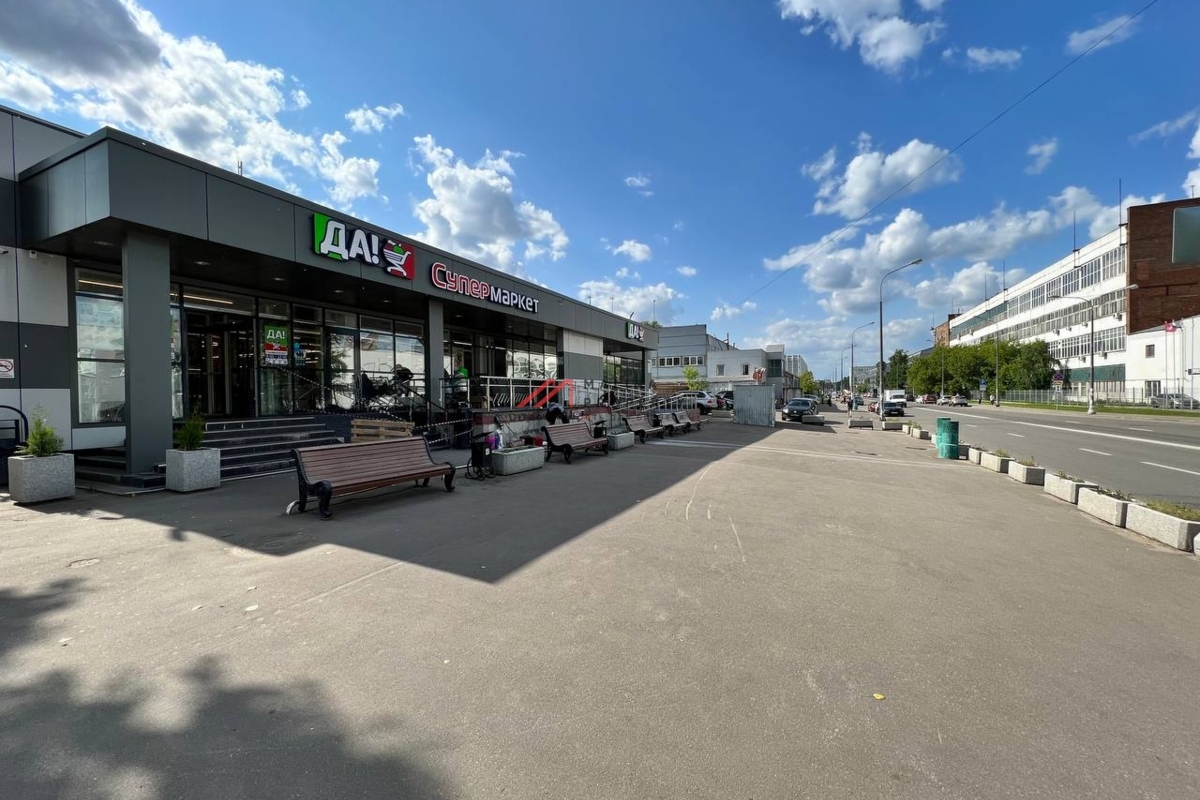 Продажа торгового здания с супермаркетом ДА