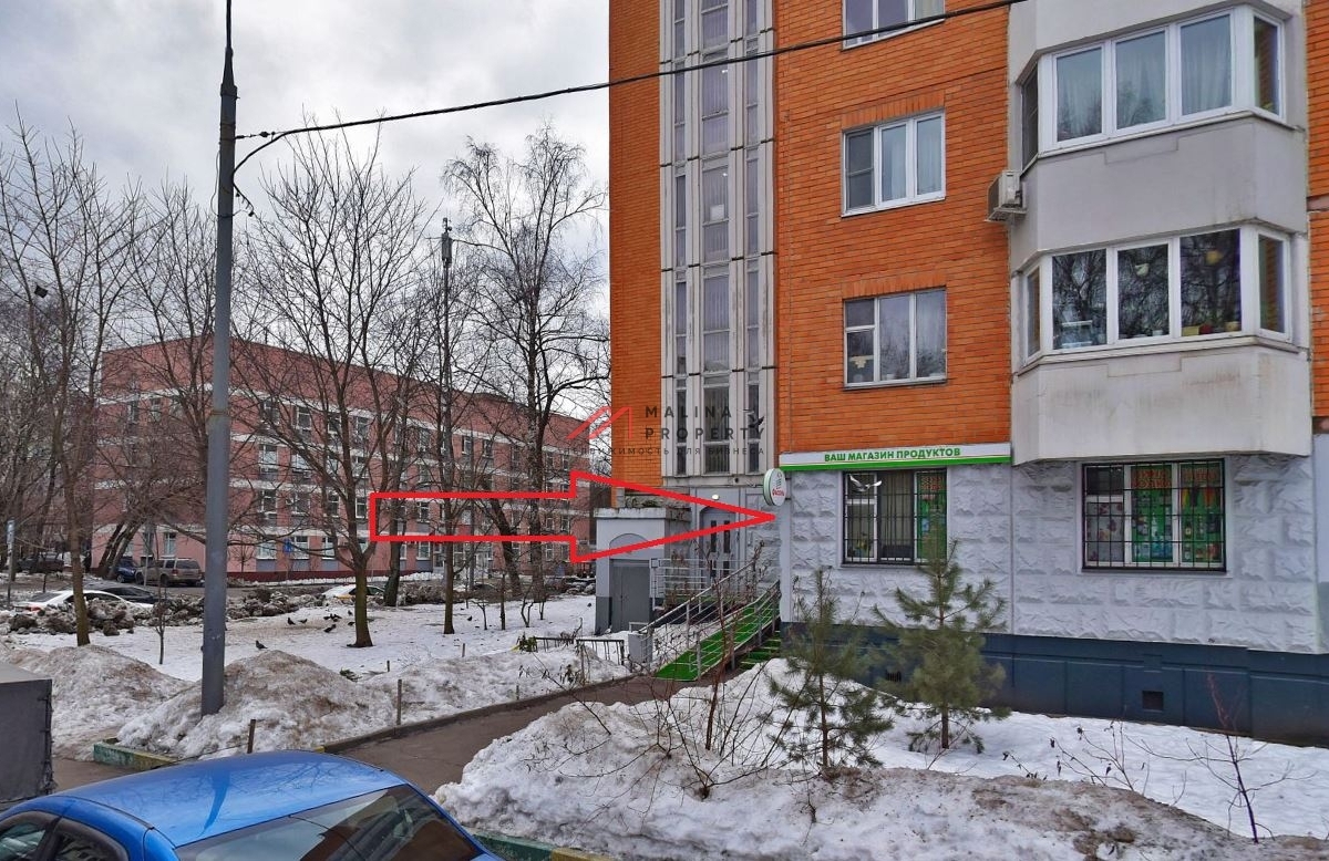 Продажа коммерческого помещения на ул. Дубнинская