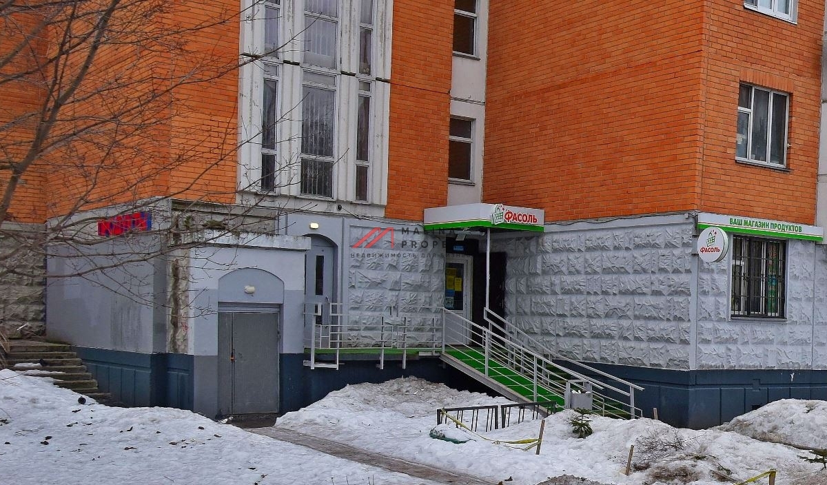 Продажа коммерческого помещения на ул. Дубнинская