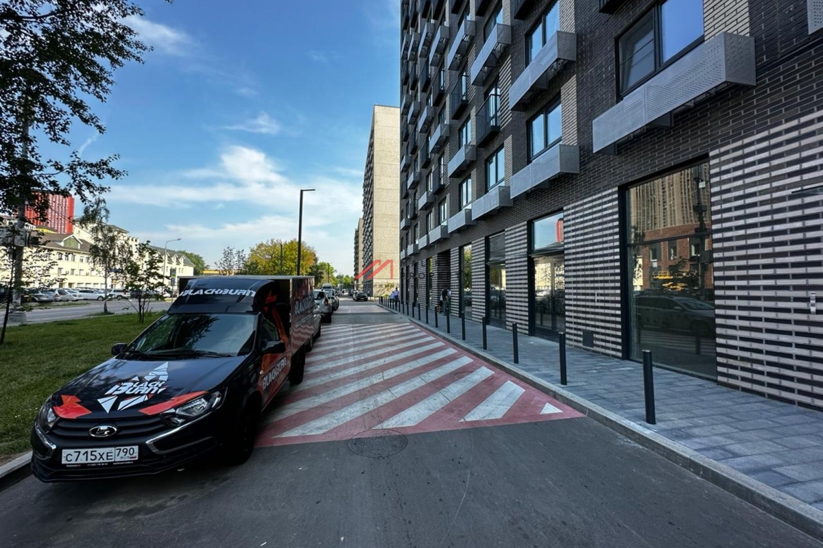 Аренда торгового помещения в ЖК "Шереметьевский" 1-я линия