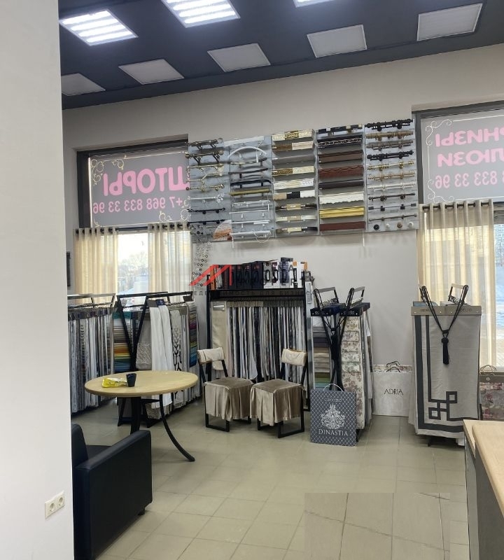 Продажа торогового помещения в ЖК "Сиренвый парк" 