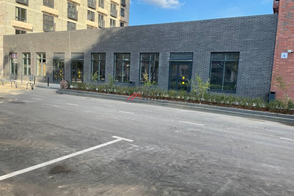 Аренда торгового помещения в ЖК "Академика Павлова" 