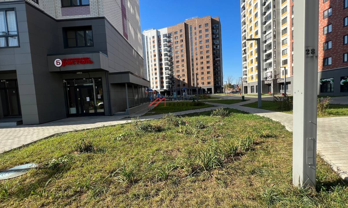 Продажа помещения с арендатором Бристоль