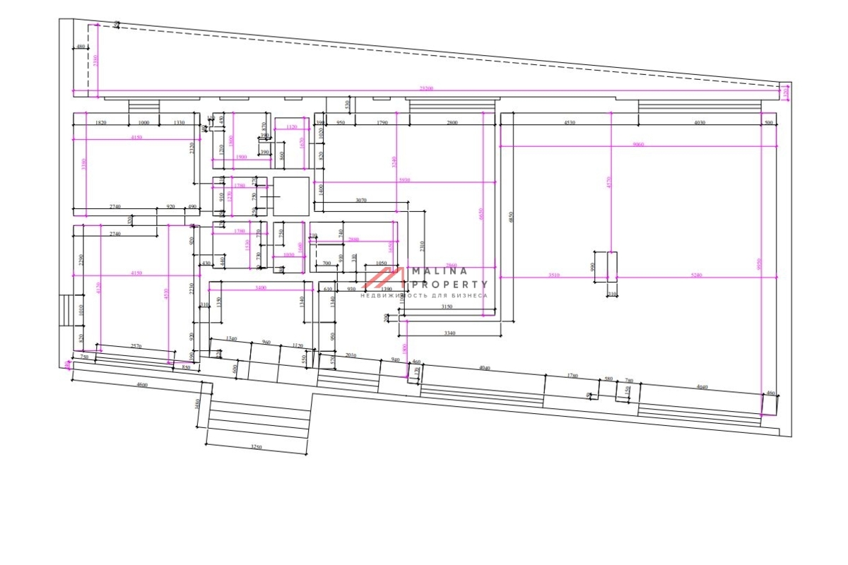 Продажа торгового здания на въезде в жилой комплекс 