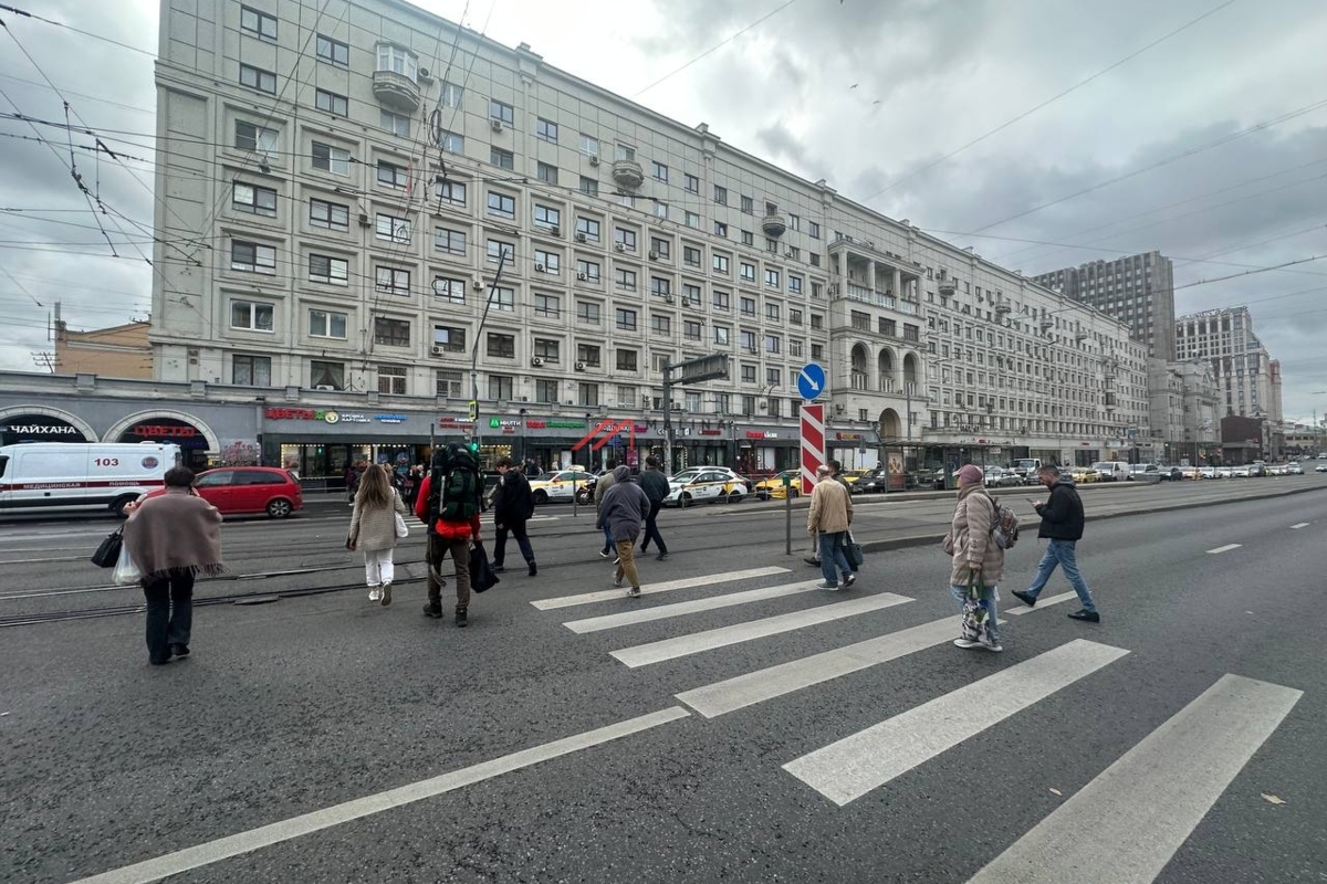 Продажа помещения с арендаторами рядом с метро Красносельская