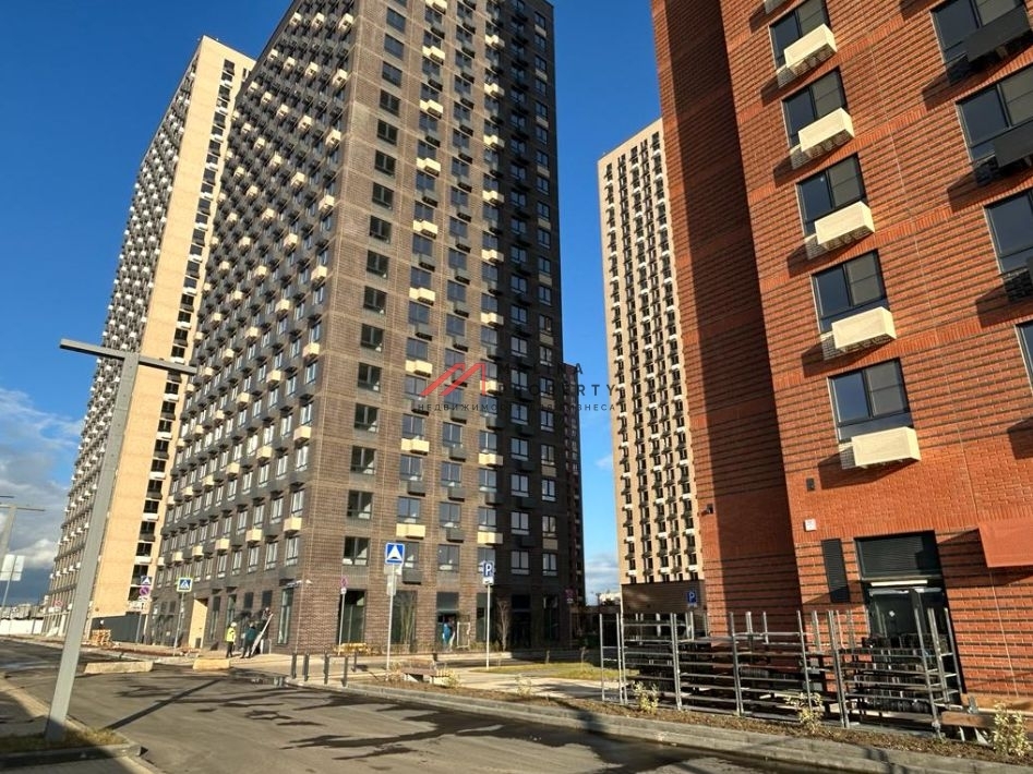 Продажа торгового помещения в ЖК Мичуринский Парк