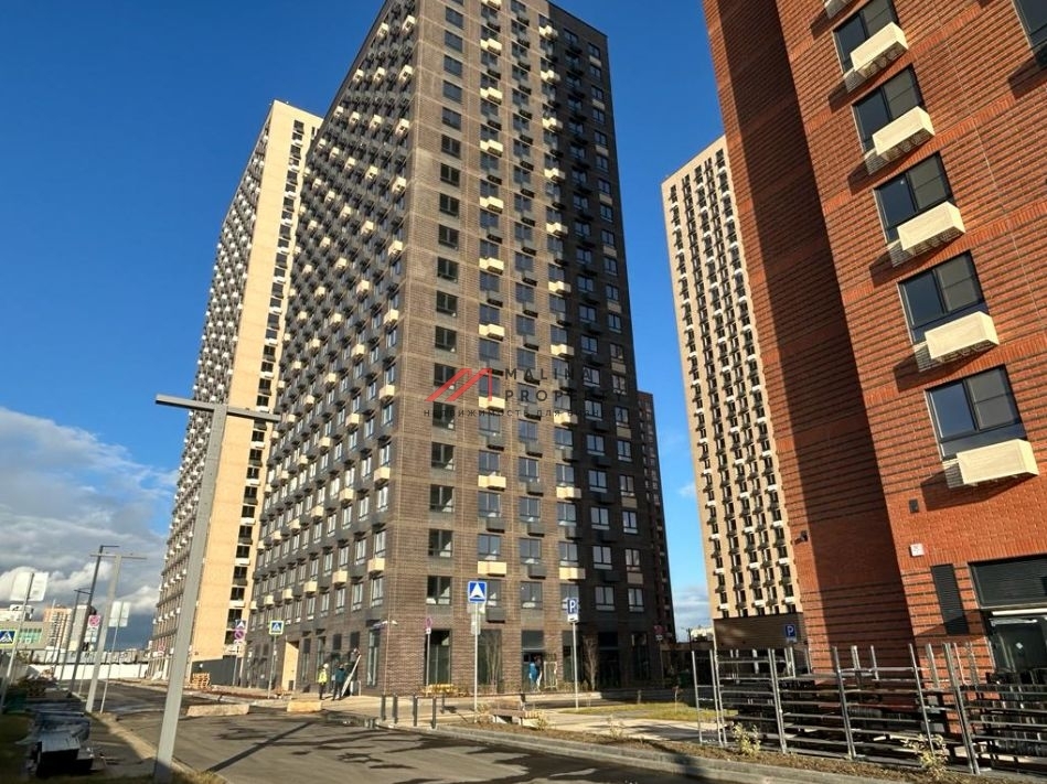 Продажа торгового помещения в ЖК Мичуринский Парк