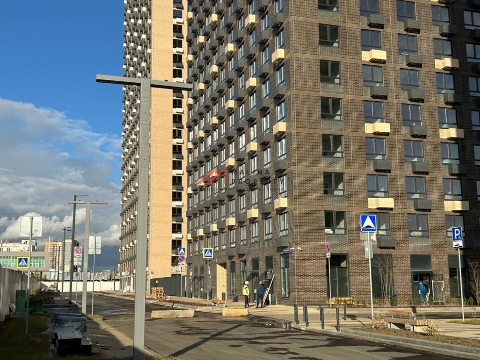 Продажа торгового помещения в ЖК Мичуринский Парк