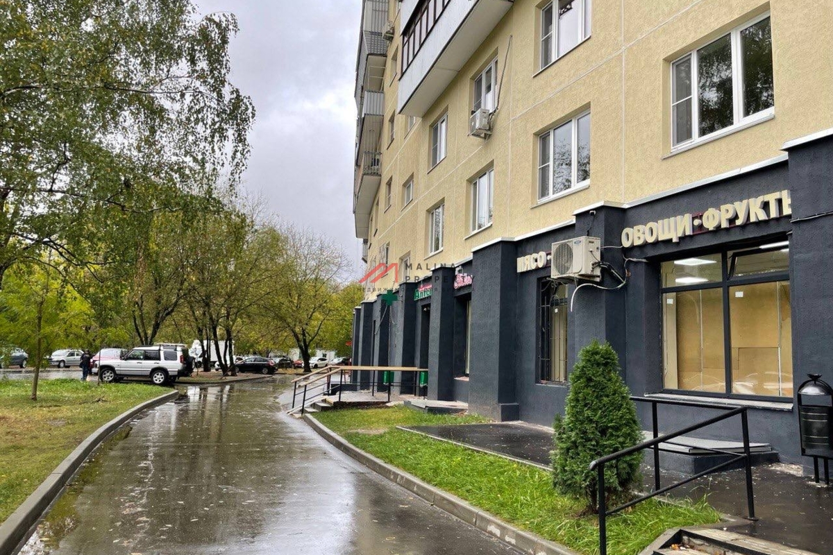 Продажа торгового помещения с арендатором аптека