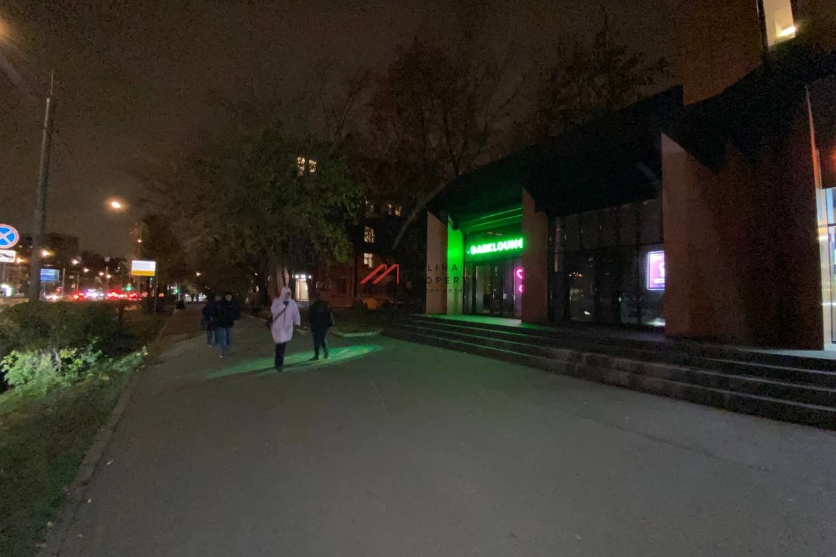 Аренда торгового помещения на выходе из метро Перово