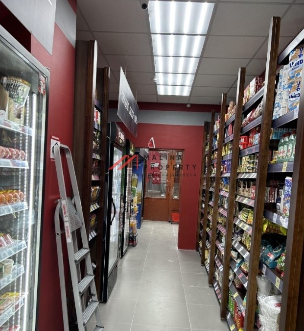 Продажа торгового помещения с арендатором "Бристоль"