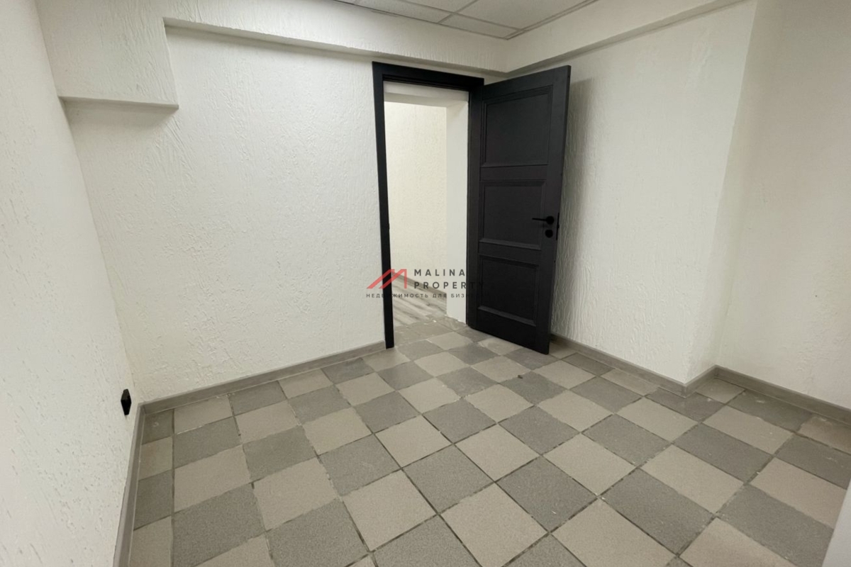 Продажа коммерческого помещения с арендаторами на Кунцевской