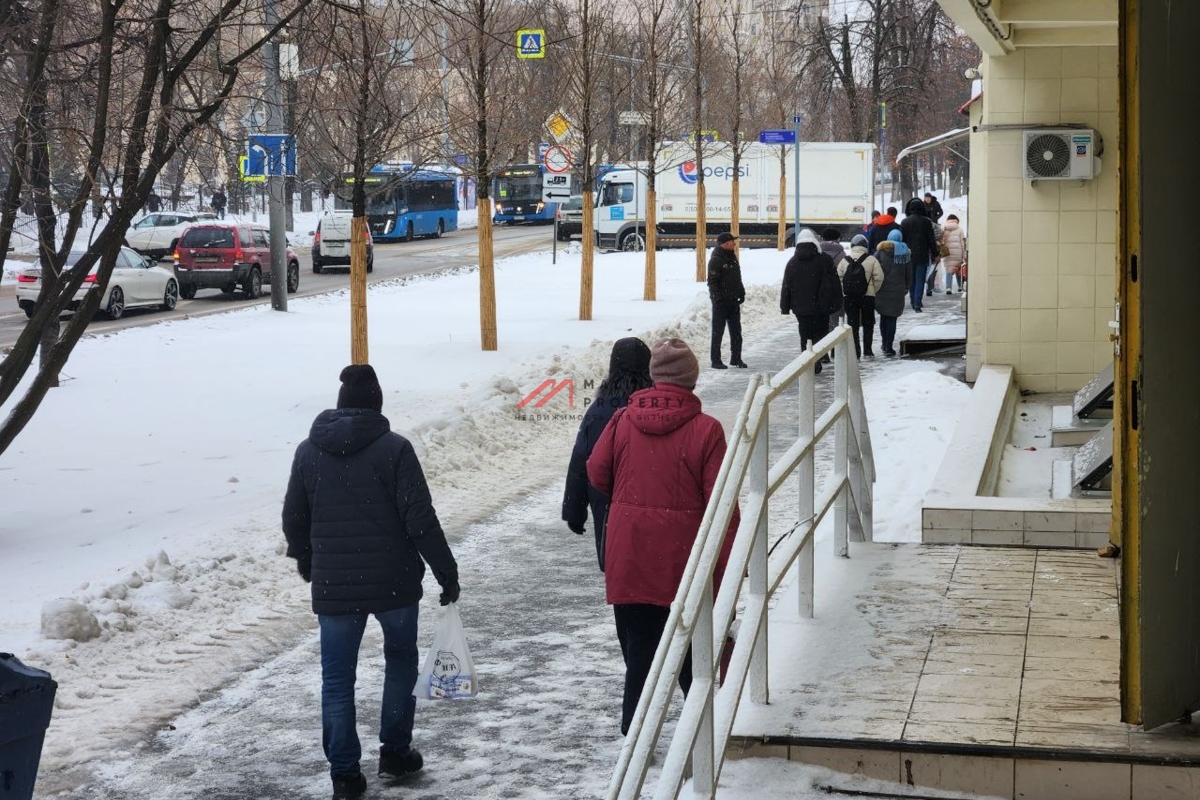 Продажа торгового помещения с арендатором аптека