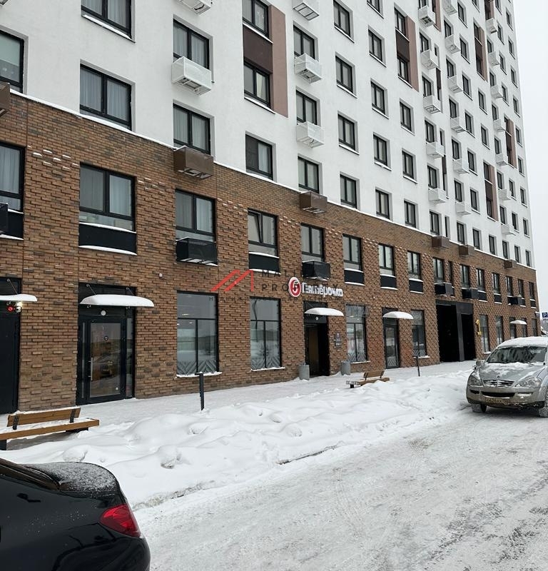 Продажа помещения с арендатором магазин "Пятерочка" 