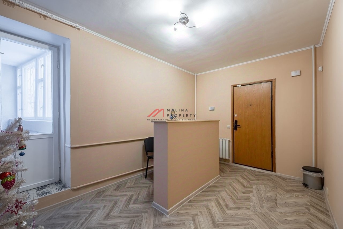 Продажа коммерческого помещения с арендатором в Новопеределкино 