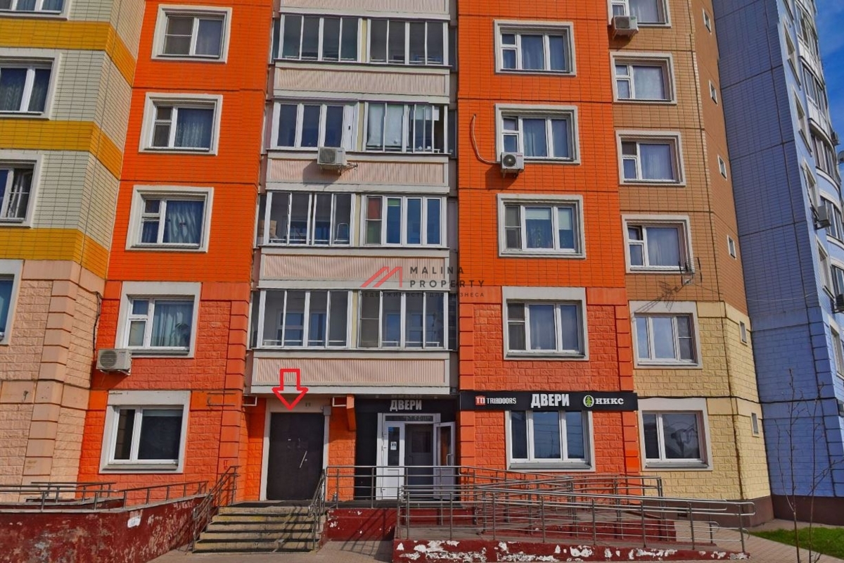 Продажа торгового помещения с арендатором в ЖК "Бунинские луга"