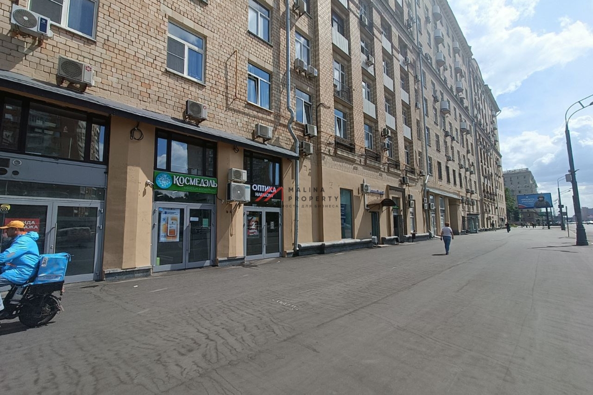 Аренда торгового помещения в минуте от метро Алексеевская