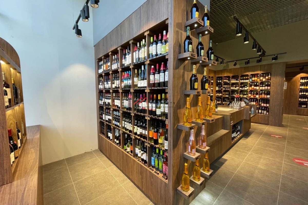 Аренда торгового помещения в МФК «Академик»