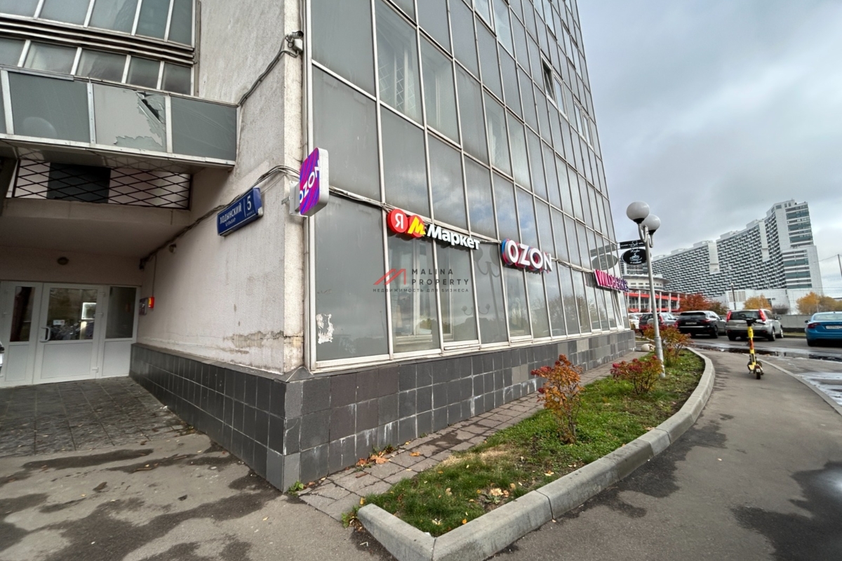 Продажа помещения с арендаторами на Ходынском бульваре