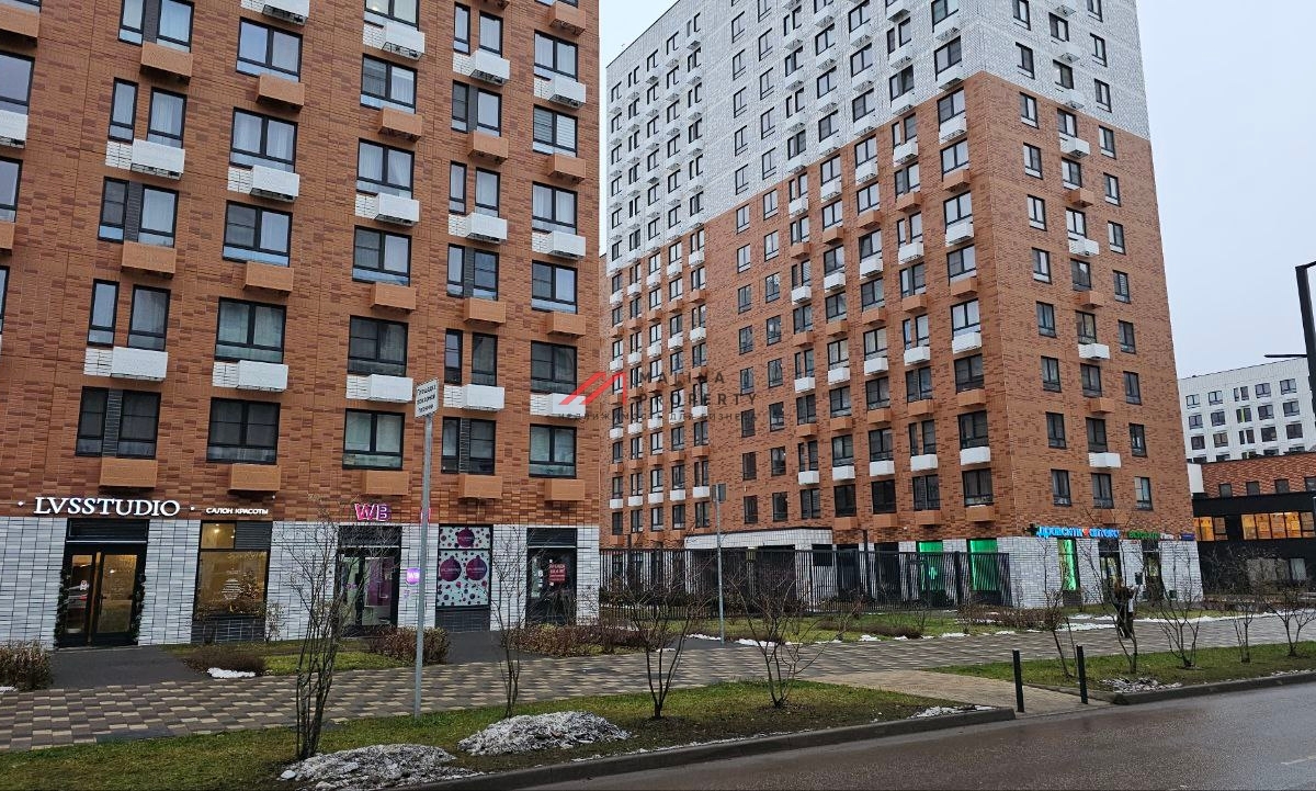 Продажа торгового помещения у метро Филатов луг