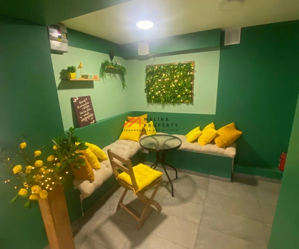 Продажа помещения с арендатором кафе на выходе из МЦК Измайлово 
