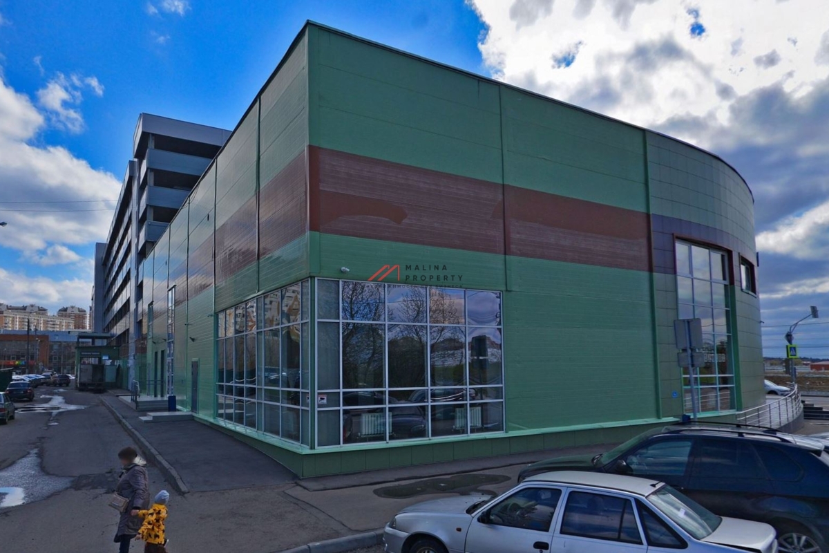 Продажа торгового помещения с арендаторами в Новой Москве