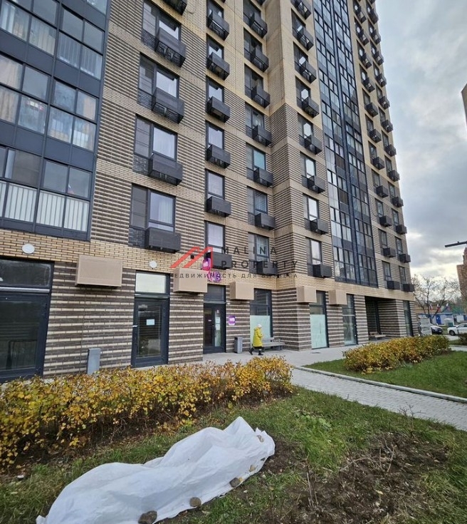 Продажа торгового помещения с сетевыми арендаторами