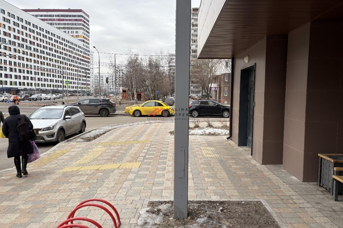 Аренда углового помещения в новом жилом доме