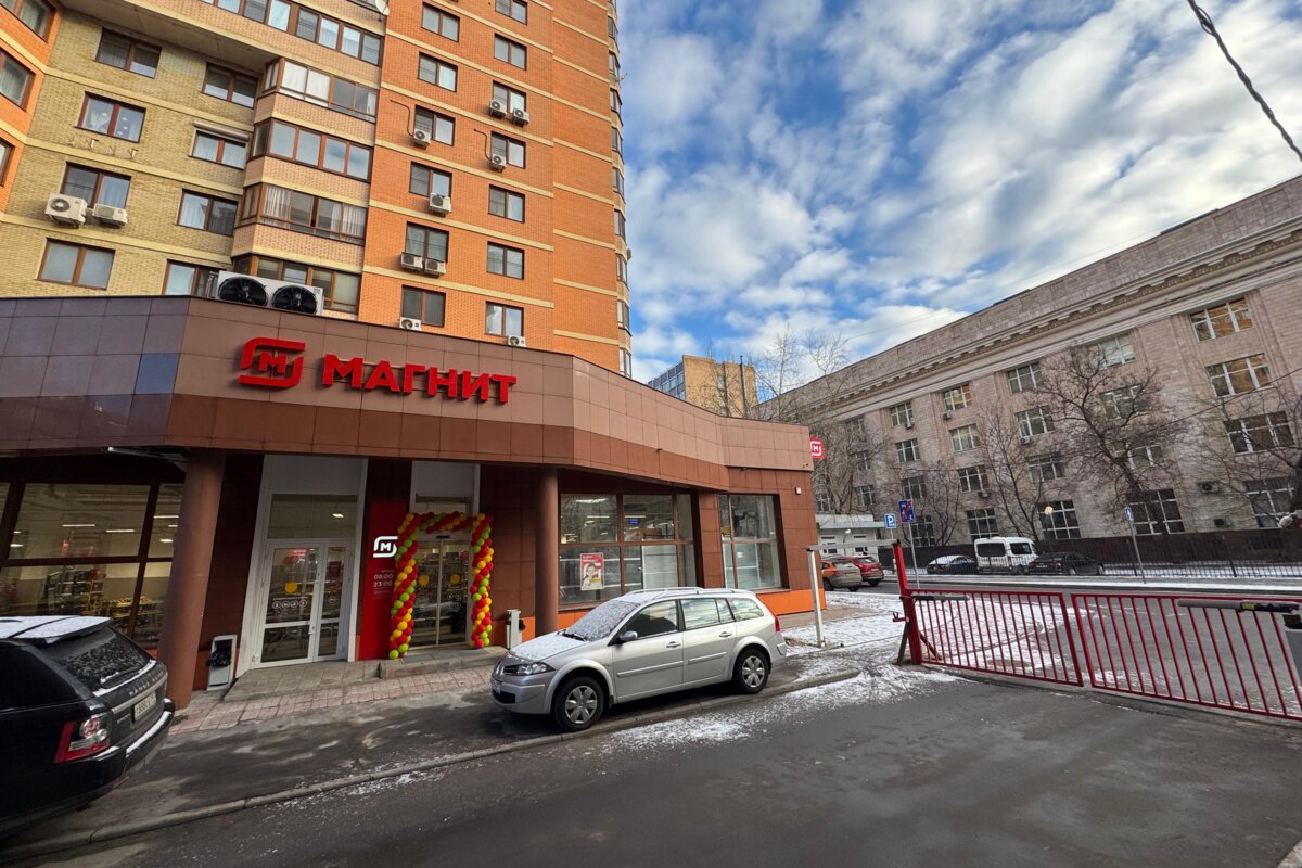 Продажа торгового помещения с супермаркетом Магнит