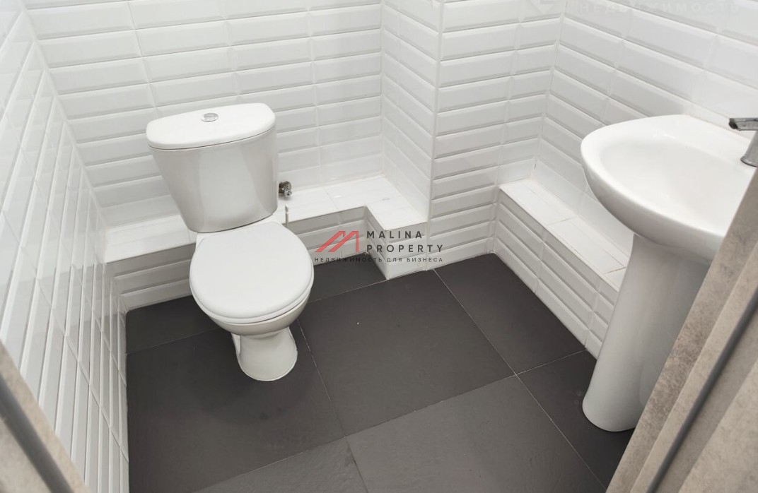 Аренда нежилого помещения в новостройке