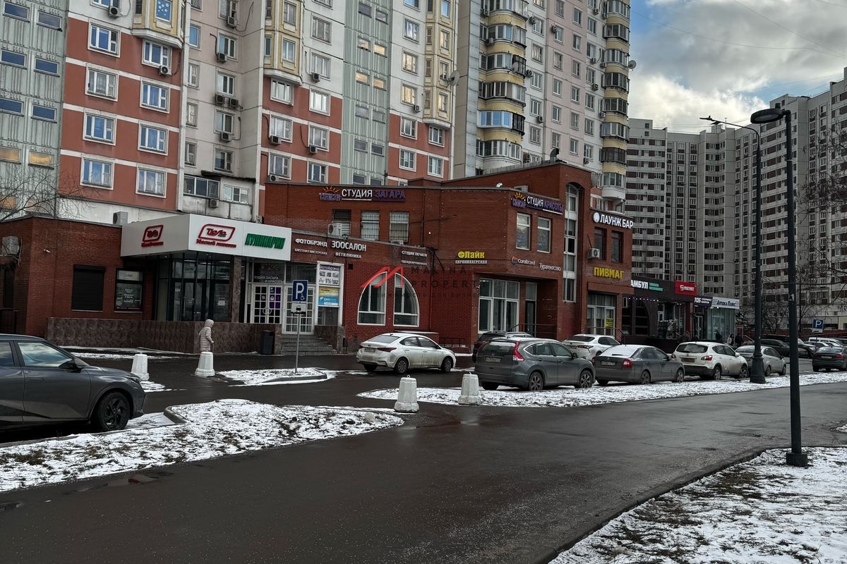 Аренда торгового помещения на Братиславской улице