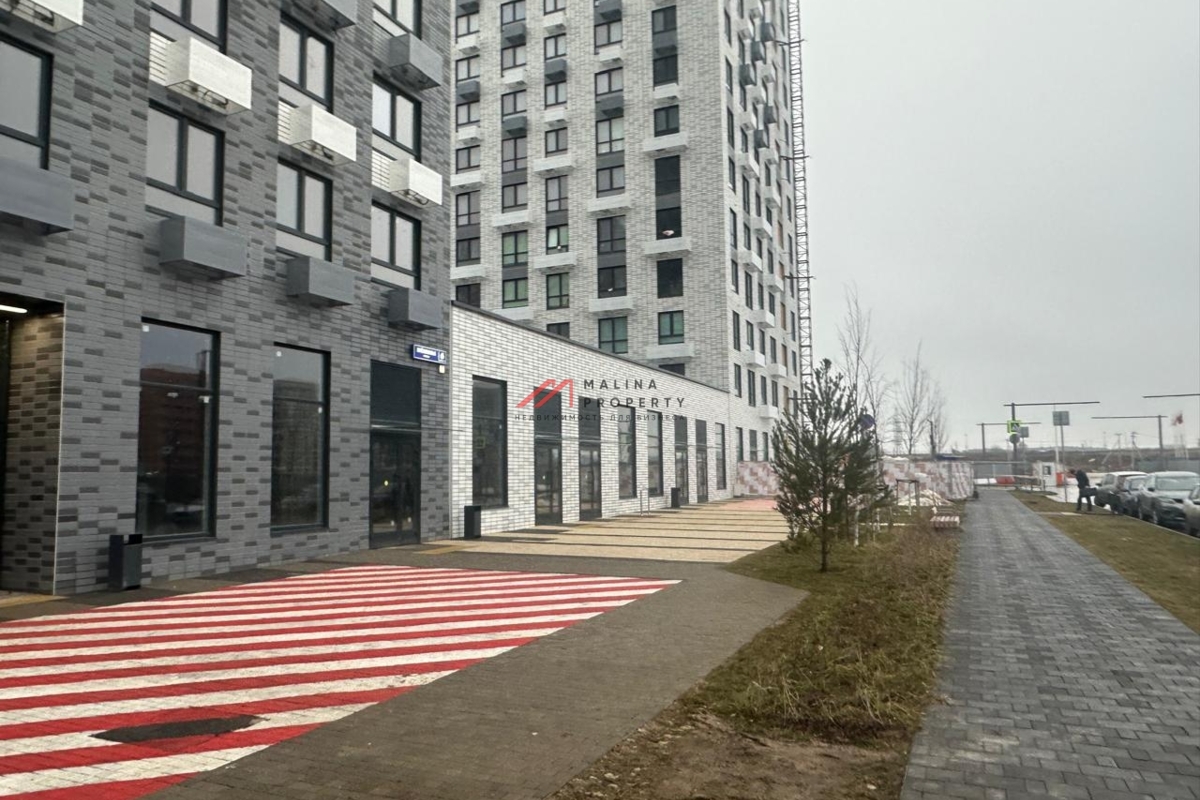 Продажа помещения с "Магнитом", в ЖК "Саларьево парк"