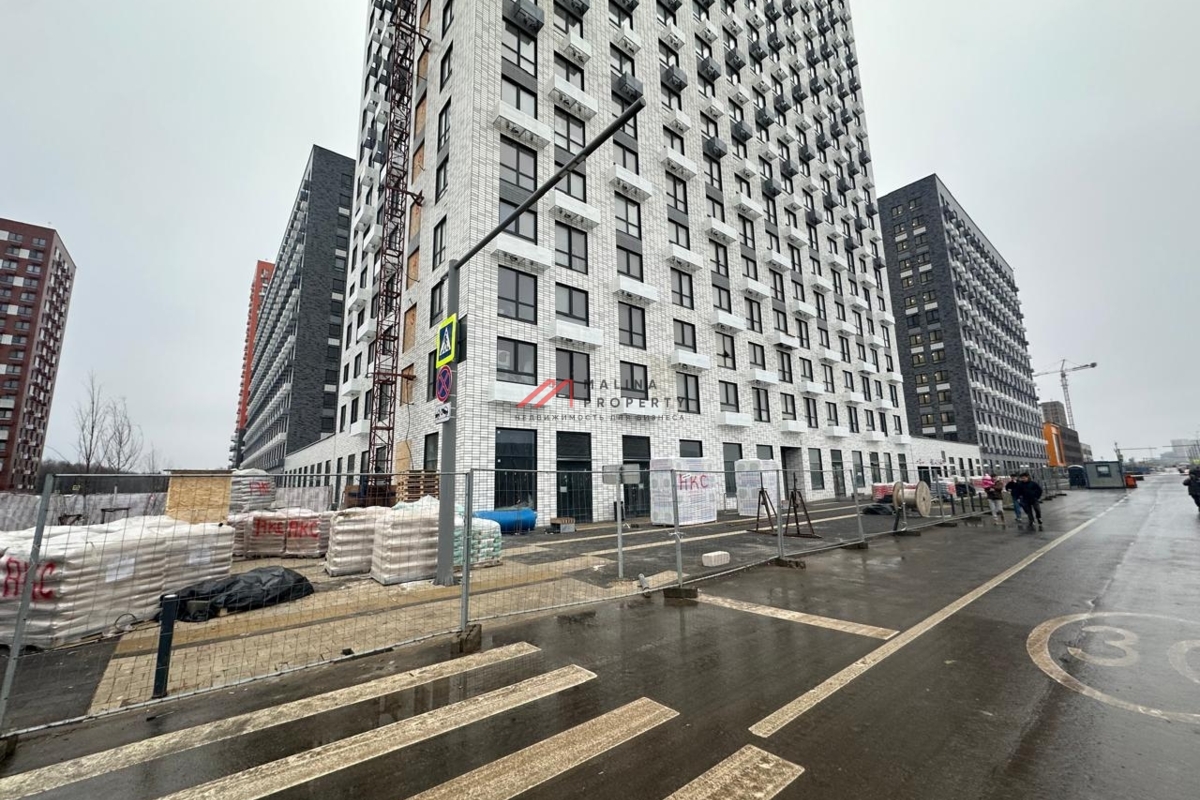 Продажа помещения с "Магнитом", в ЖК "Саларьево парк"