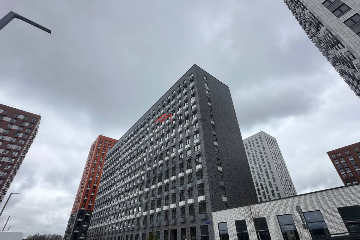 Продажа помещения с "Магнитом", в ЖК "Саларьево парк"