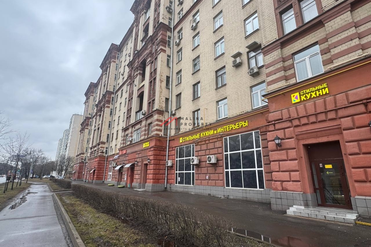 Продажа торгового помещения на Шоссе Энтузиастов