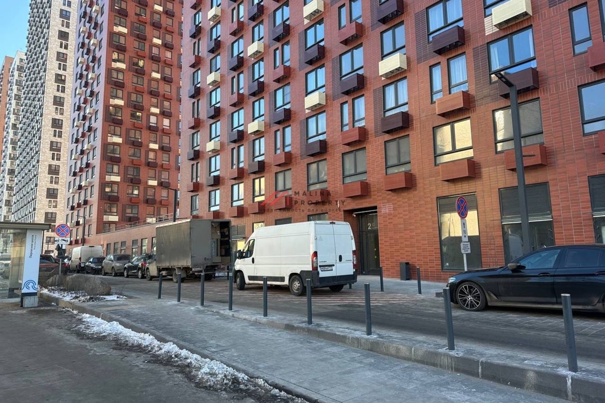 Аренда торгового помещения в Перово (1-й дом от метро)