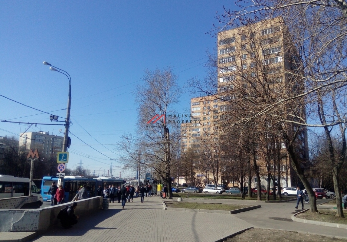 Продажа помещения с арендатором Чижик