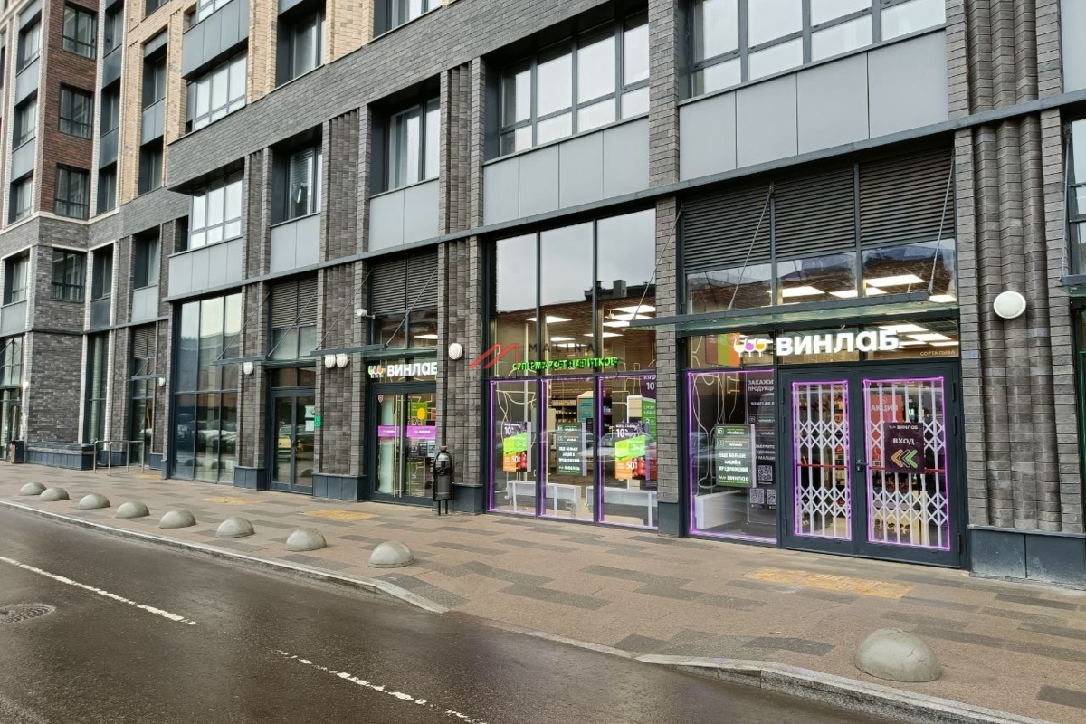 Продажа помещения с арендатором "Винлаб"