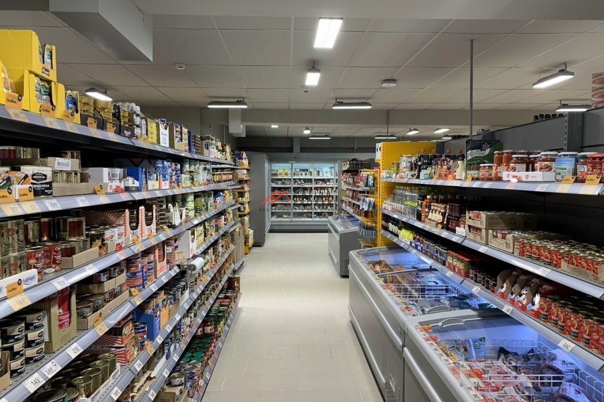 Продажа торгового помещения с арендаторами