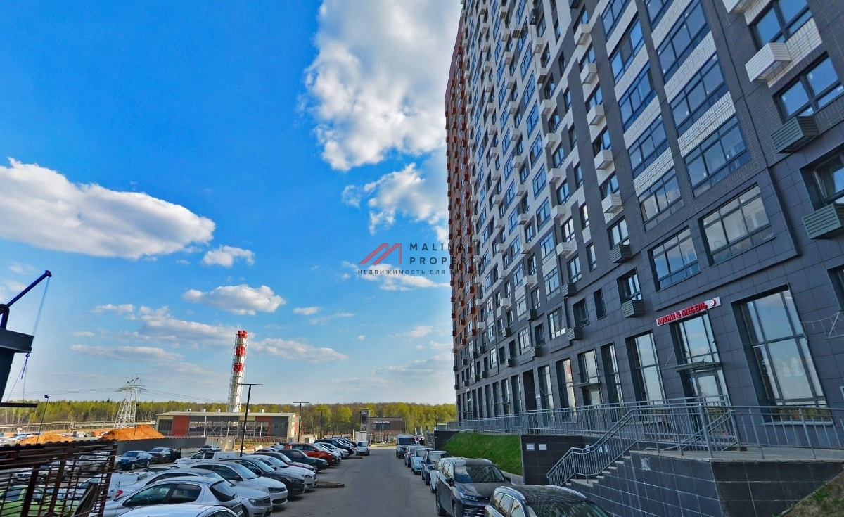 Продажа торгового помещения в ЖК Южная Битца