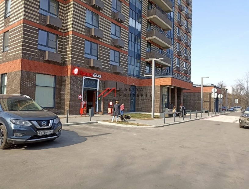 Продажа торгового помещения с арендатором Красное и Белое