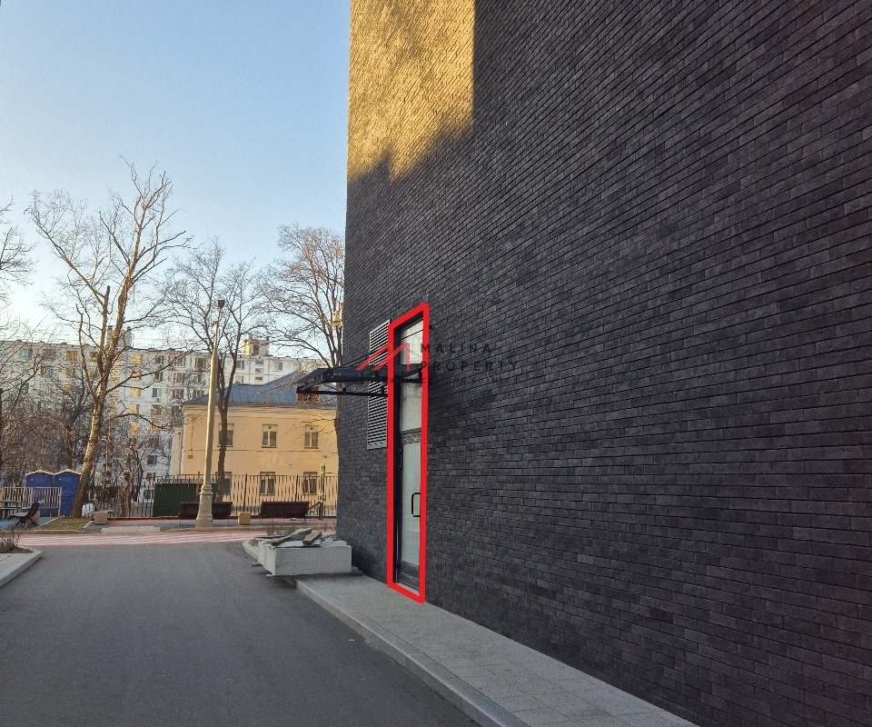 Аренда торгового помещения в новом доме