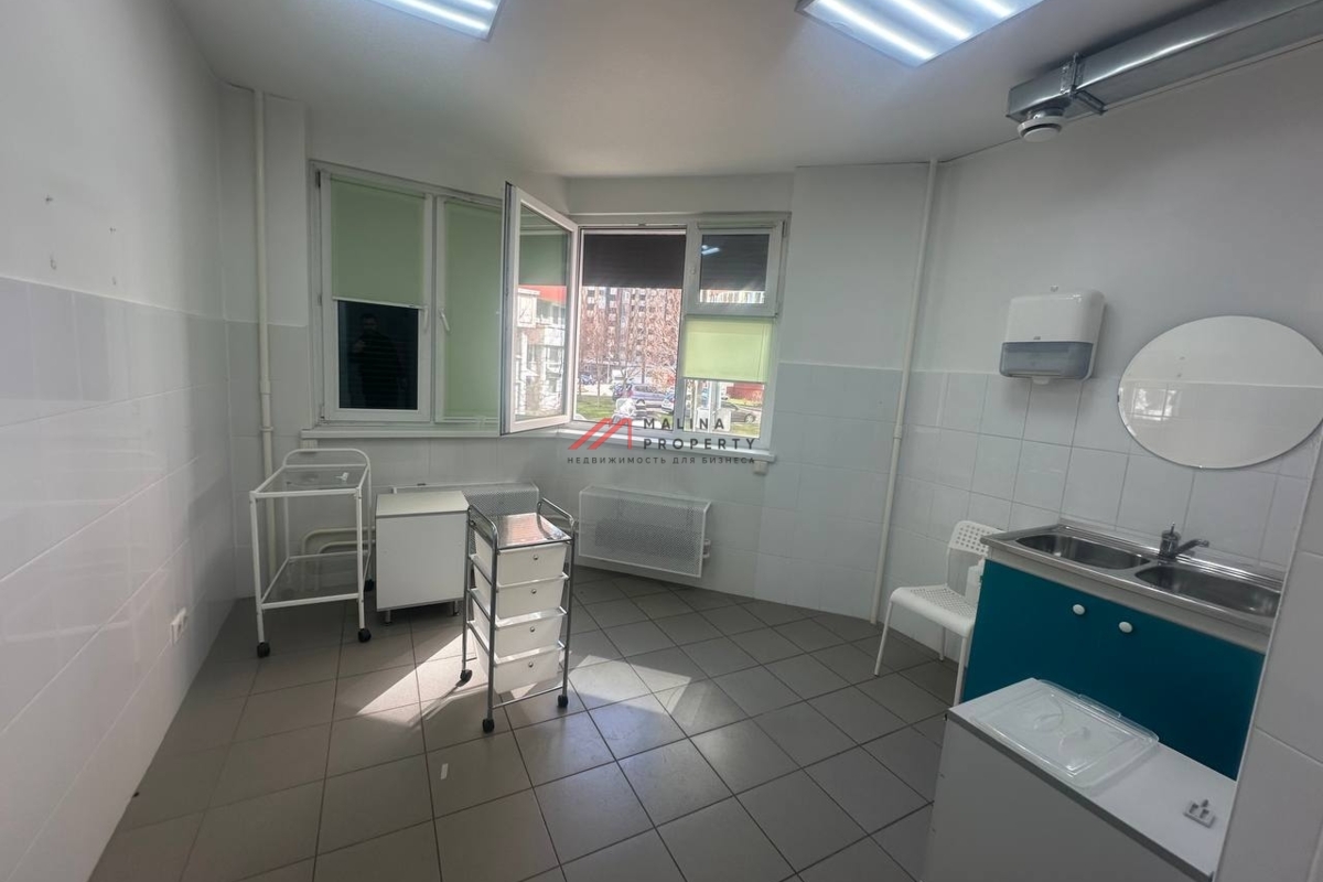 Продажа помещения в районе метро Рассказовка