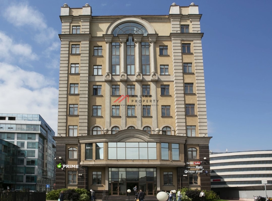 Продажа торгового помещения в БЦ "Святогор 2"